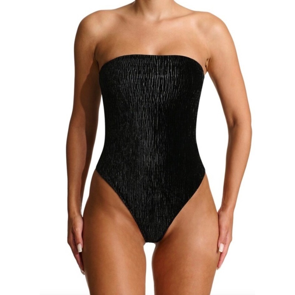 Naked‎ Wardrobe Womens Black Textured Strapless Thong Bodysuit nw-b3278-ve Large